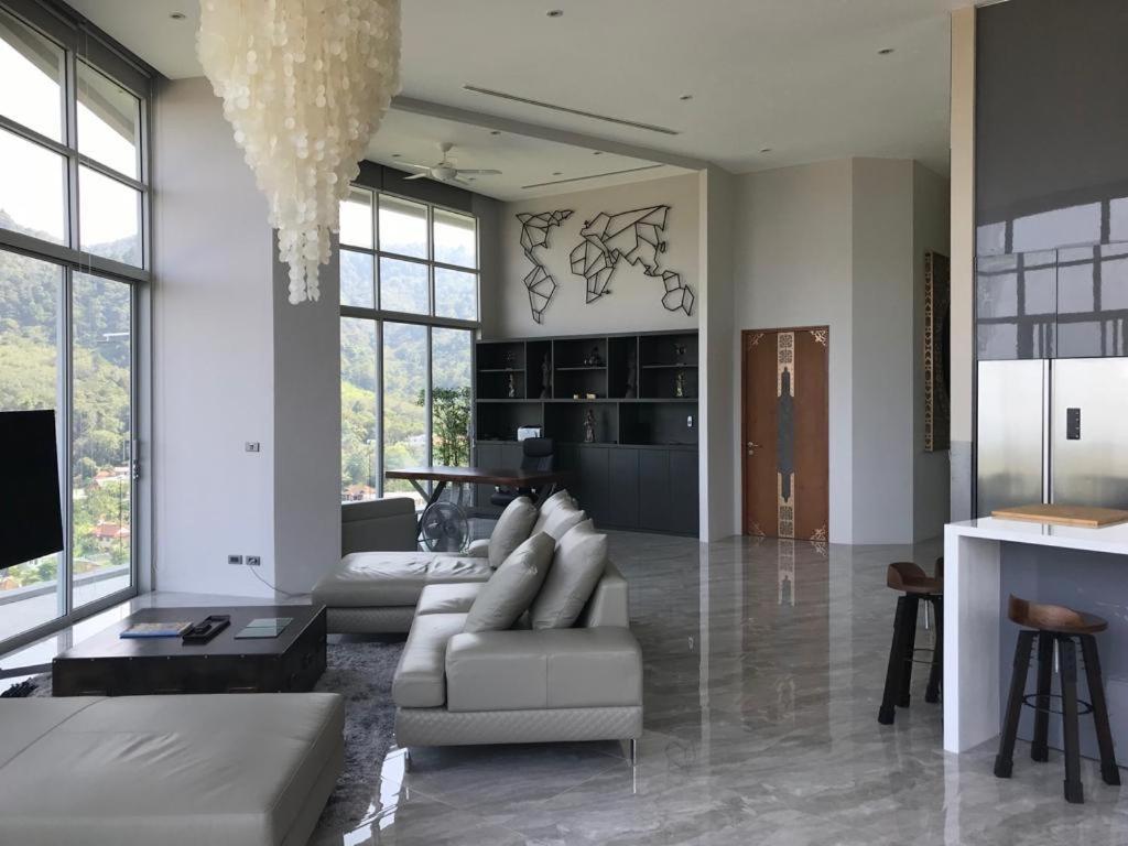 360* Ultimate Penthouse Entire Top Floor And Resort With Great Amenities หาดกมลา ภายนอก รูปภาพ
