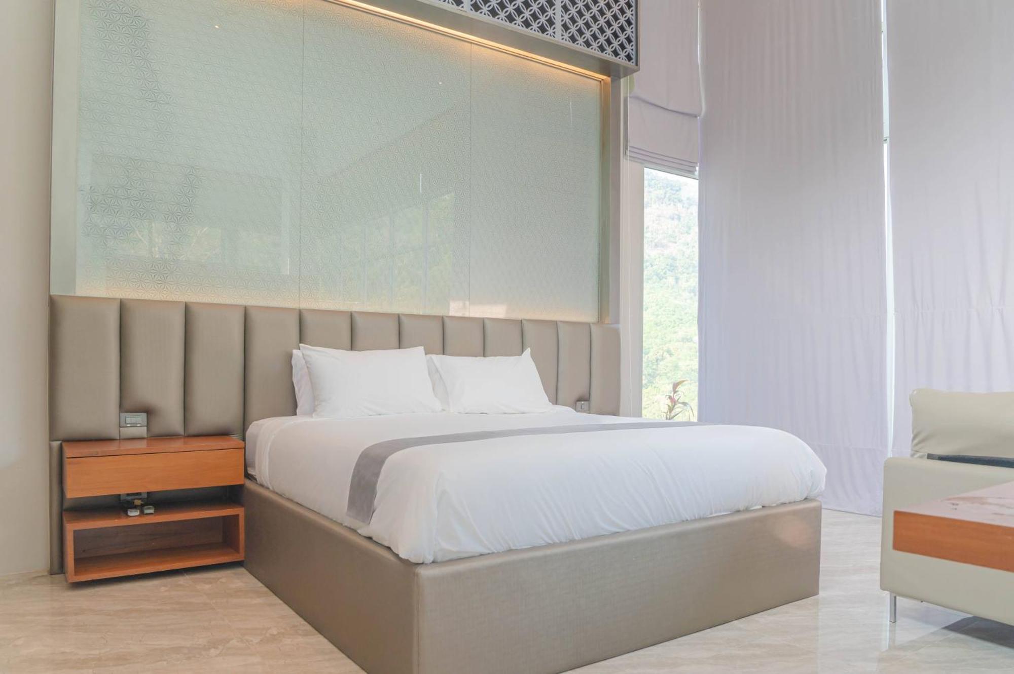 360* Ultimate Penthouse Entire Top Floor And Resort With Great Amenities หาดกมลา ภายนอก รูปภาพ