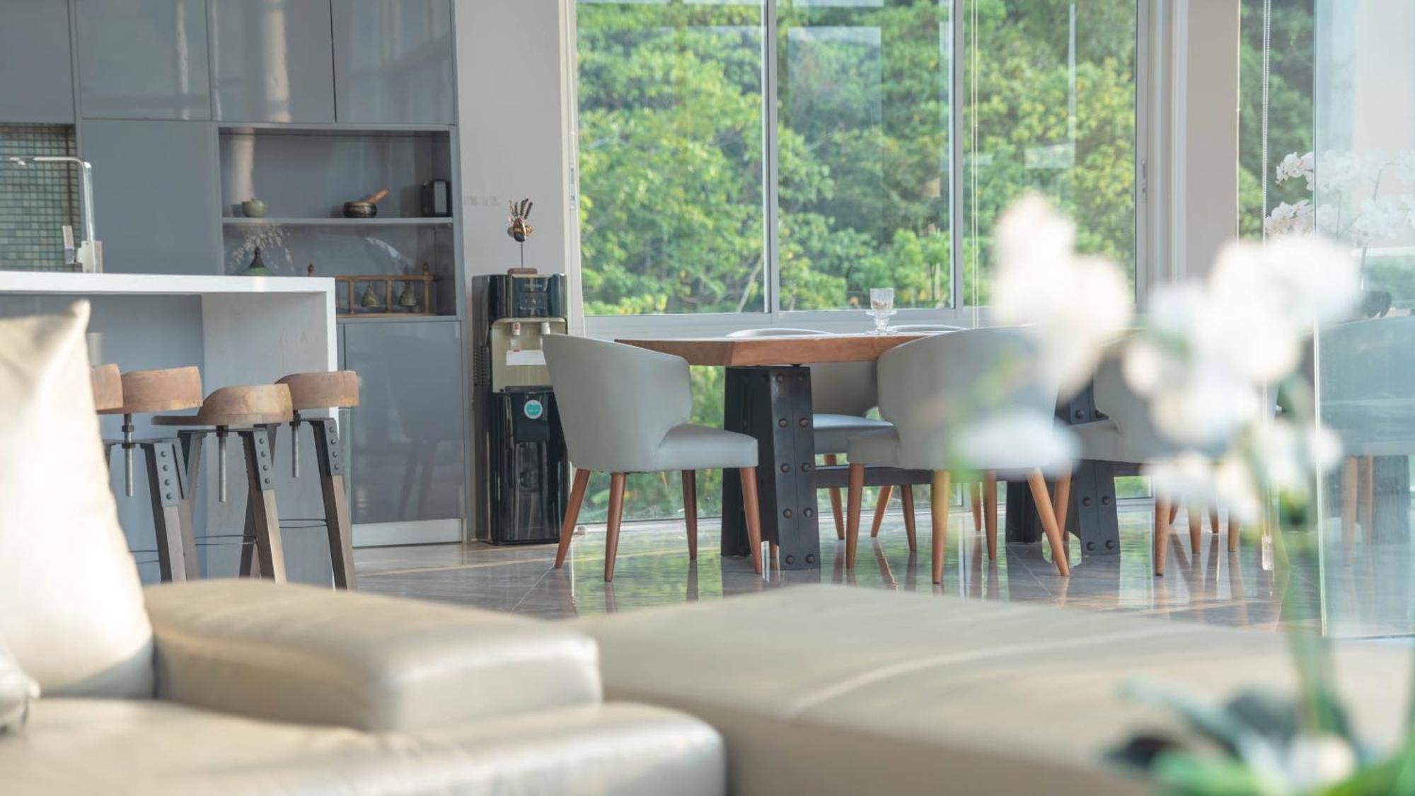 360* Ultimate Penthouse Entire Top Floor And Resort With Great Amenities หาดกมลา ภายนอก รูปภาพ