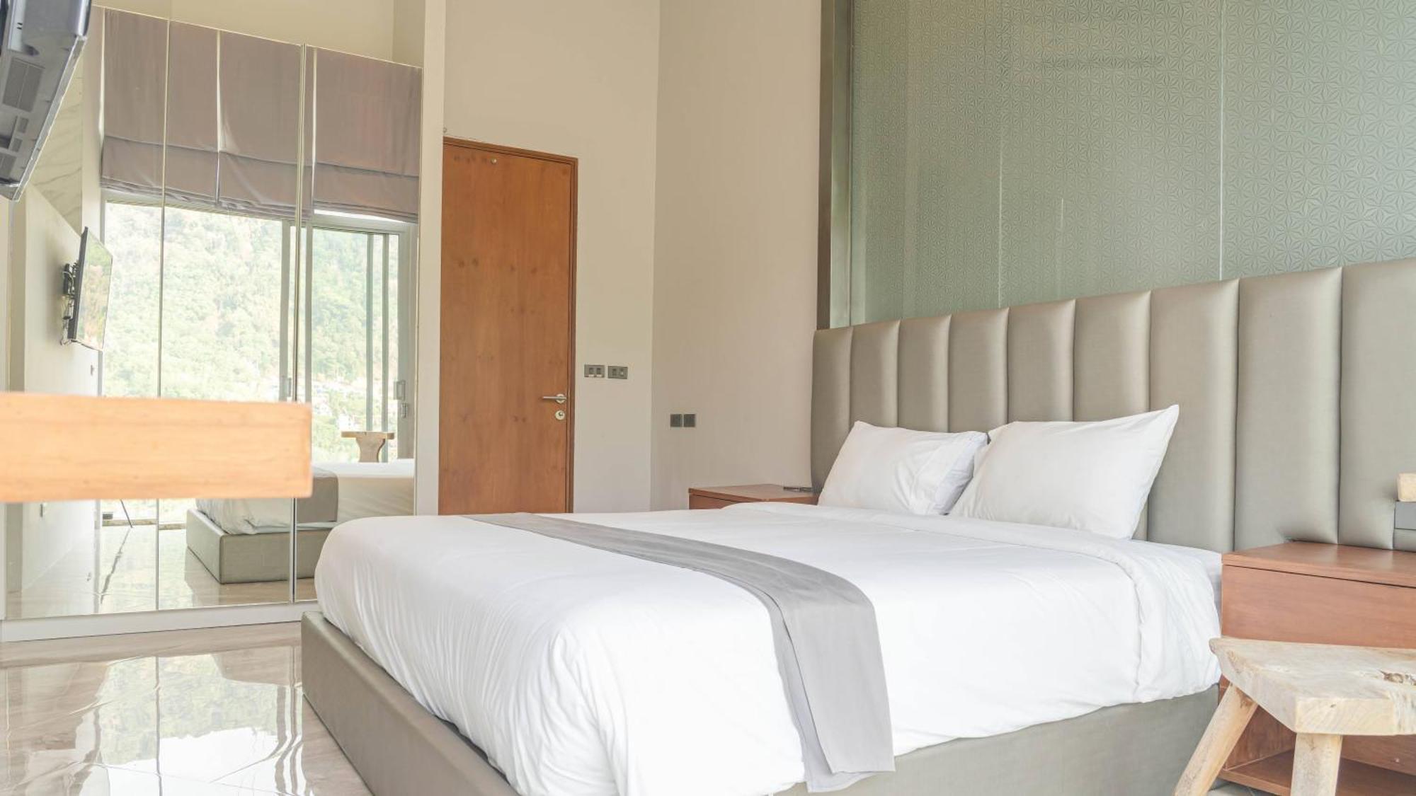 360* Ultimate Penthouse Entire Top Floor And Resort With Great Amenities หาดกมลา ภายนอก รูปภาพ